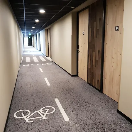 Отель Kaatsheuvel-waalwijk 4*