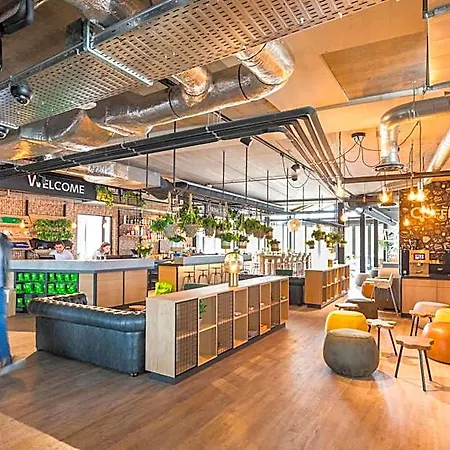 Hotel Kaatsheuvel-waalwijk 4*