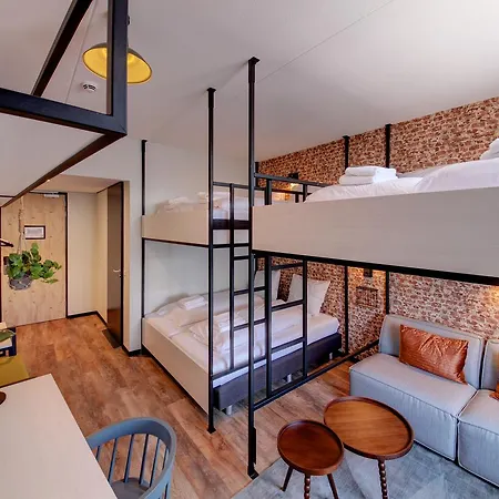 Kaatsheuvel-waalwijk 4*