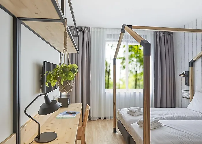 Kaatsheuvel-waalwijk 4*